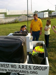 4-H members test the Ham Radio equipment.